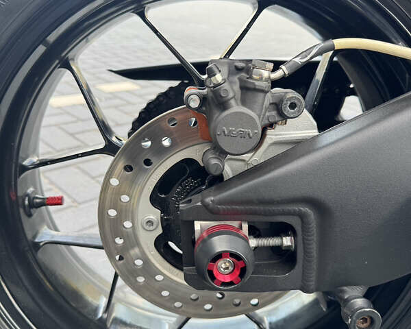 Белый Хонда CBR 1000RR, объемом двигателя 1 л и пробегом 24 тыс. км за 11999 $, фото 8 на Automoto.ua