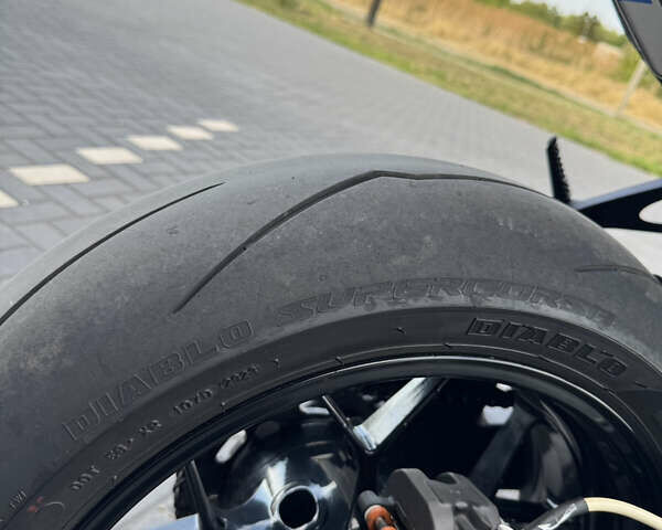 Белый Хонда CBR 1000RR, объемом двигателя 1 л и пробегом 24 тыс. км за 11999 $, фото 11 на Automoto.ua