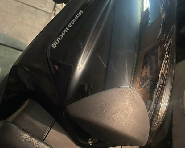 Черный Хонда CBR 1000RR, объемом двигателя 1 л и пробегом 44 тыс. км за 8199 $, фото 14 на Automoto.ua