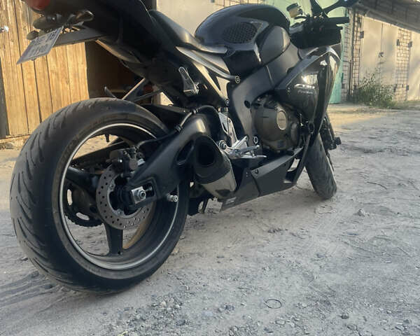 Черный Хонда CBR 1000RR, объемом двигателя 1 л и пробегом 44 тыс. км за 8199 $, фото 13 на Automoto.ua