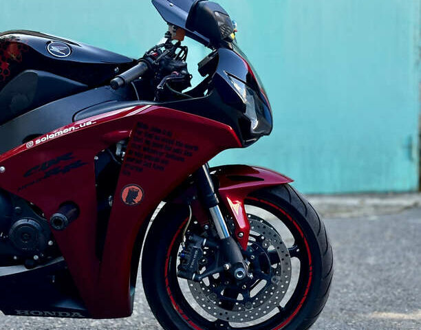 Красный Хонда CBR 1000RR, объемом двигателя 0.99 л и пробегом 42 тыс. км за 9900 $, фото 9 на Automoto.ua