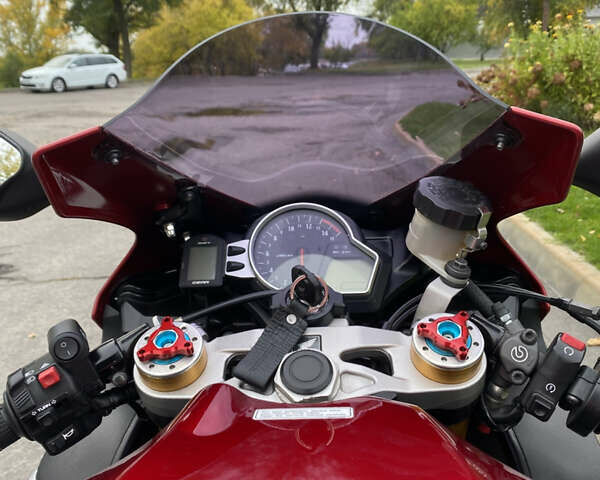 Хонда CBR 1000RR, объемом двигателя 1 л и пробегом 55 тыс. км за 8900 $, фото 11 на Automoto.ua