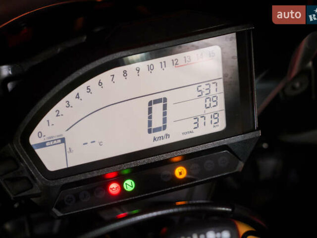 Хонда CBR 1000RR, объемом двигателя 1 л и пробегом 3 тыс. км за 12000 $, фото 8 на Automoto.ua