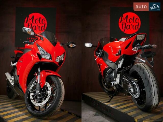 Хонда CBR 1000RR, объемом двигателя 1 л и пробегом 3 тыс. км за 12000 $, фото 6 на Automoto.ua