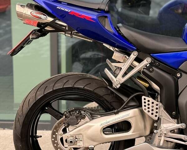 Синий Хонда CBR 1000RR, объемом двигателя 1 л и пробегом 8 тыс. км за 7999 $, фото 26 на Automoto.ua