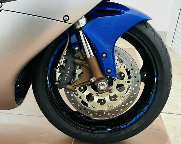 Синий Хонда CBR 1000RR, объемом двигателя 1 л и пробегом 49 тыс. км за 8800 $, фото 23 на Automoto.ua