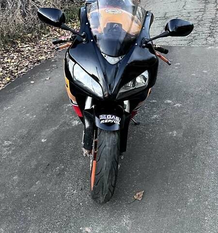 Оранжевый Хонда CBR 1000RR, объемом двигателя 1 л и пробегом 47 тыс. км за 7500 $, фото 3 на Automoto.ua