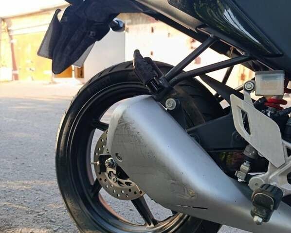 Хонда CBR 125R, об'ємом двигуна 0 л та пробігом 9 тис. км за 2700 $, фото 6 на Automoto.ua