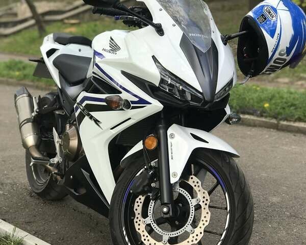 Білий Хонда CBR 500R, об'ємом двигуна 0 л та пробігом 16 тис. км за 5500 $, фото 5 на Automoto.ua