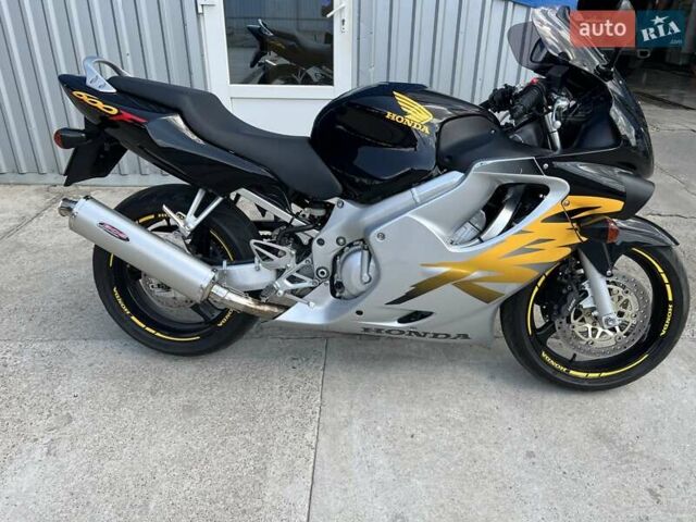 Черный Хонда CBR 600F, объемом двигателя 0.6 л и пробегом 24 тыс. км за 5200 $, фото 6 на Automoto.ua