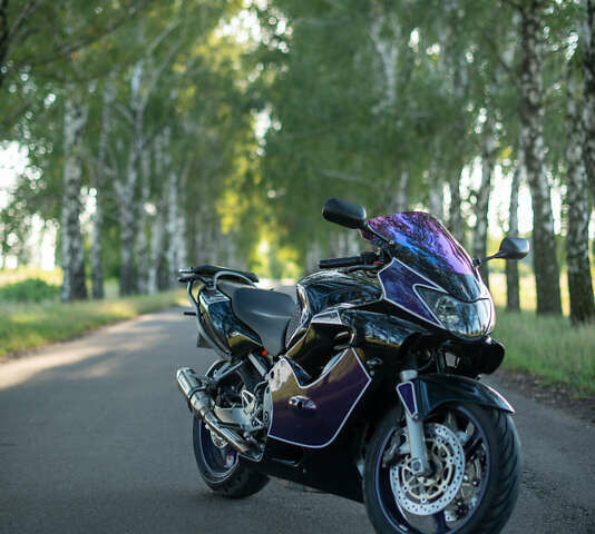 Черный Хонда CBR 600F, объемом двигателя 0.6 л и пробегом 79 тыс. км за 4000 $, фото 2 на Automoto.ua