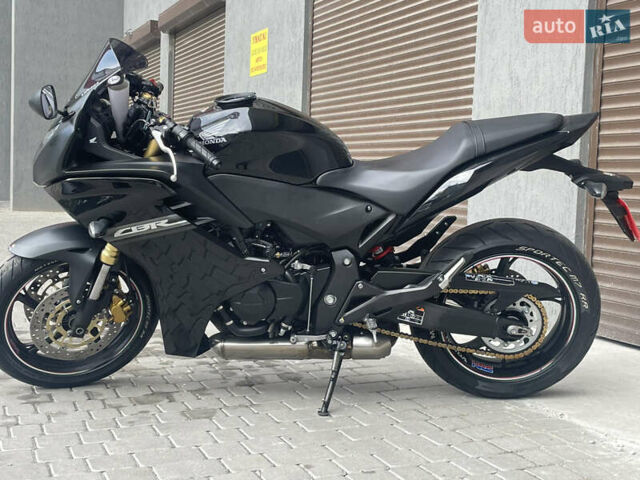 Черный Хонда CBR 600F, объемом двигателя 0.6 л и пробегом 29 тыс. км за 7900 $, фото 4 на Automoto.ua