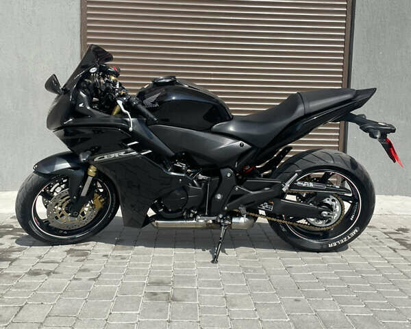 Черный Хонда CBR 600F, объемом двигателя 0.6 л и пробегом 29 тыс. км за 7900 $, фото 1 на Automoto.ua