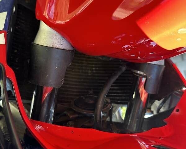 Красный Хонда CBR 600F, объемом двигателя 0.6 л и пробегом 55 тыс. км за 3500 $, фото 5 на Automoto.ua