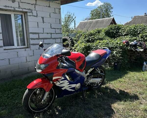 Красный Хонда CBR 600F, объемом двигателя 0.6 л и пробегом 55 тыс. км за 3500 $, фото 8 на Automoto.ua