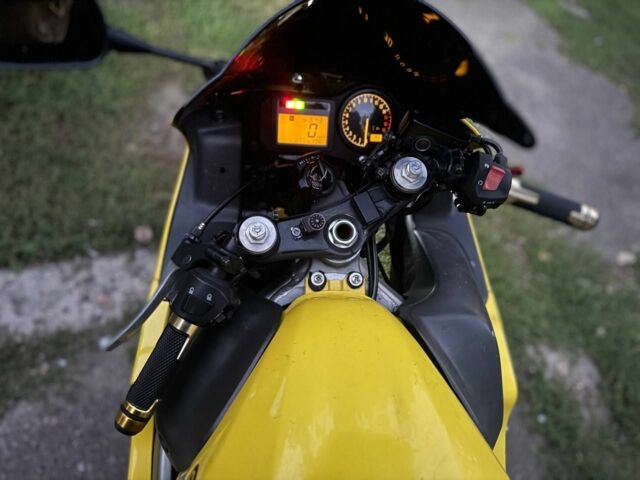 Хонда CBR 600F, объемом двигателя 0 л и пробегом 0 тыс. км за 3500 $, фото 7 на Automoto.ua