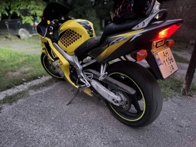 Хонда CBR 600F, объемом двигателя 0 л и пробегом 0 тыс. км за 3500 $, фото 4 на Automoto.ua