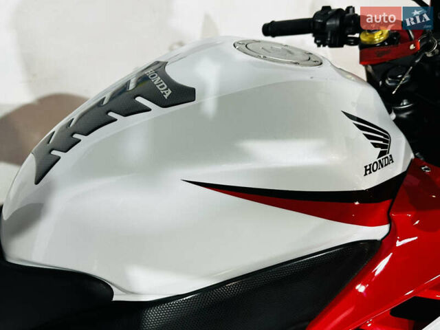 Хонда CBR 600F, об'ємом двигуна 0.6 л та пробігом 25 тис. км за 6750 $, фото 27 на Automoto.ua