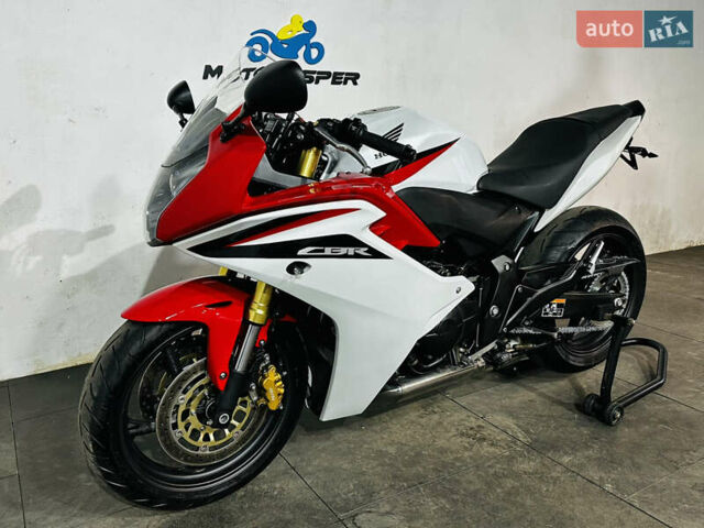 Хонда CBR 600F, об'ємом двигуна 0.6 л та пробігом 25 тис. км за 6750 $, фото 2 на Automoto.ua