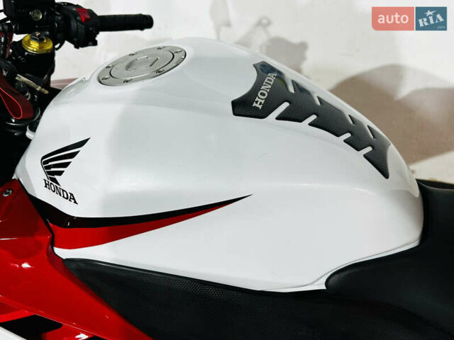 Хонда CBR 600F, об'ємом двигуна 0.6 л та пробігом 25 тис. км за 6750 $, фото 10 на Automoto.ua