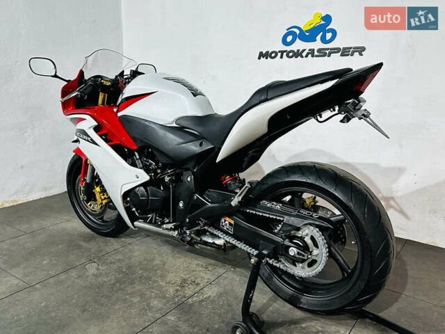 Хонда CBR 600F, об'ємом двигуна 0.6 л та пробігом 25 тис. км за 6750 $, фото 1 на Automoto.ua