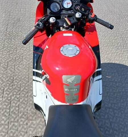 Хонда CBR 600F, объемом двигателя 0.6 л и пробегом 42 тыс. км за 3650 $, фото 7 на Automoto.ua