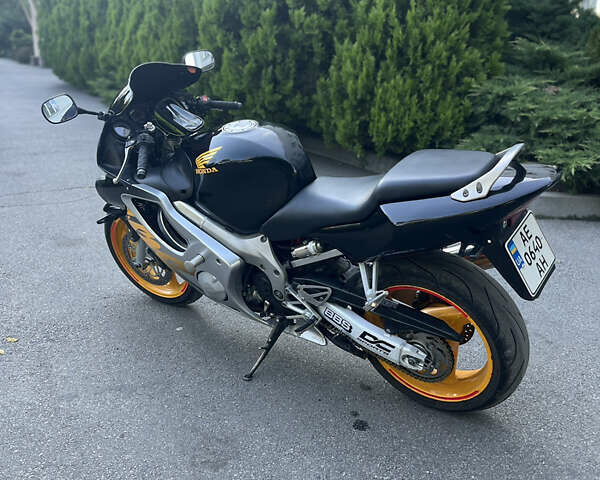 Хонда CBR 600F, объемом двигателя 0 л и пробегом 41 тыс. км за 3900 $, фото 2 на Automoto.ua