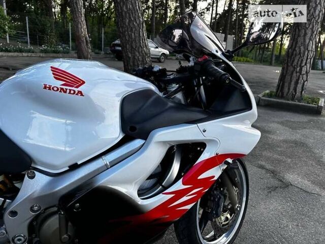 Хонда CBR 600F, об'ємом двигуна 0 л та пробігом 38 тис. км за 5000 $, фото 14 на Automoto.ua