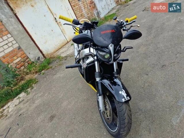 Желтый Хонда CBR 600F, объемом двигателя 0.6 л и пробегом 64 тыс. км за 3250 $, фото 2 на Automoto.ua