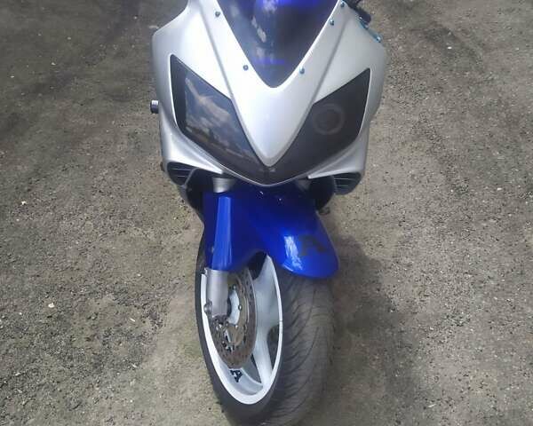 Серый Хонда CBR 600F, объемом двигателя 0.6 л и пробегом 43 тыс. км за 4300 $, фото 1 на Automoto.ua