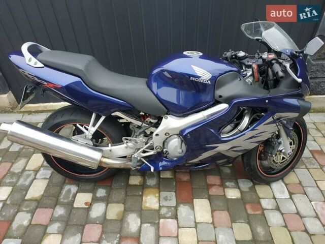 Синий Хонда CBR 600F, объемом двигателя 0.6 л и пробегом 41 тыс. км за 3680 $, фото 3 на Automoto.ua