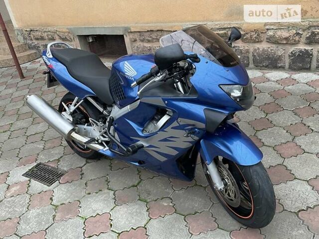 Синий Хонда CBR 600F, объемом двигателя 0 л и пробегом 40 тыс. км за 3900 $, фото 13 на Automoto.ua