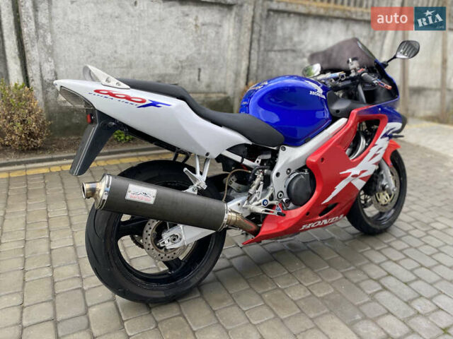 Синий Хонда CBR 600F, объемом двигателя 0.6 л и пробегом 26 тыс. км за 4450 $, фото 1 на Automoto.ua