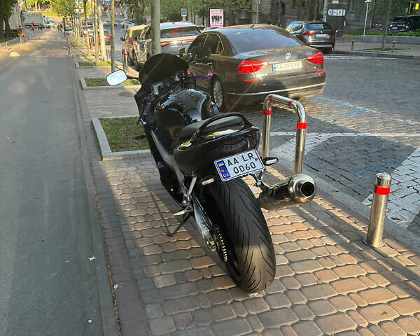Черный Хонда CBR 600F4i, объемом двигателя 0.6 л и пробегом 71 тыс. км за 4900 $, фото 6 на Automoto.ua