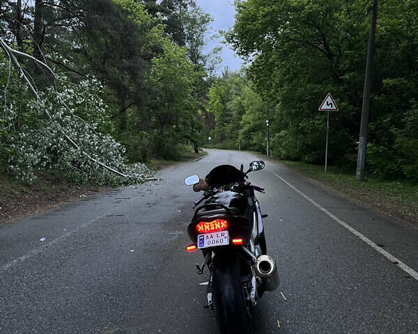 Черный Хонда CBR 600F4i, объемом двигателя 0.6 л и пробегом 71 тыс. км за 4900 $, фото 3 на Automoto.ua