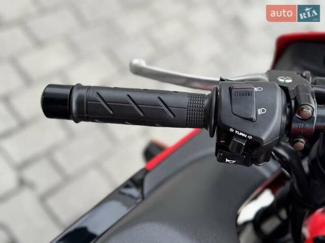 Красный Хонда CBR 600F4i, объемом двигателя 0.6 л и пробегом 17 тыс. км за 5999 $, фото 23 на Automoto.ua