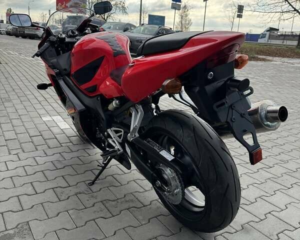 Красный Хонда CBR 600F4i, объемом двигателя 0.6 л и пробегом 17 тыс. км за 5999 $, фото 6 на Automoto.ua