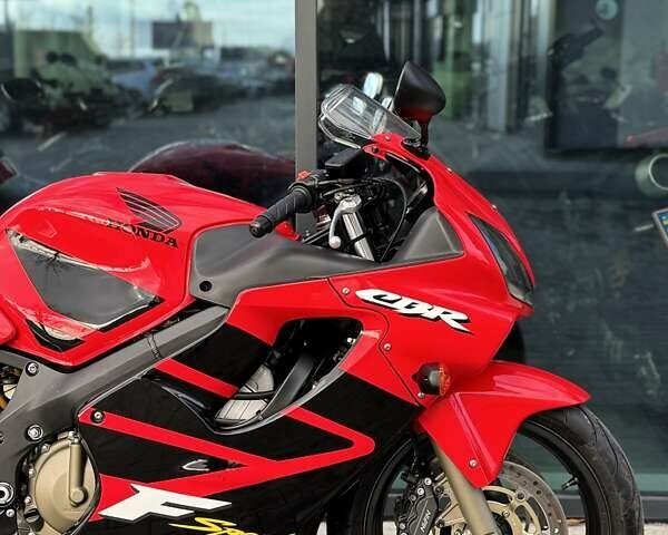 Красный Хонда CBR 600F4i, объемом двигателя 0.6 л и пробегом 17 тыс. км за 5999 $, фото 28 на Automoto.ua