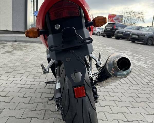 Красный Хонда CBR 600F4i, объемом двигателя 0.6 л и пробегом 17 тыс. км за 5999 $, фото 8 на Automoto.ua