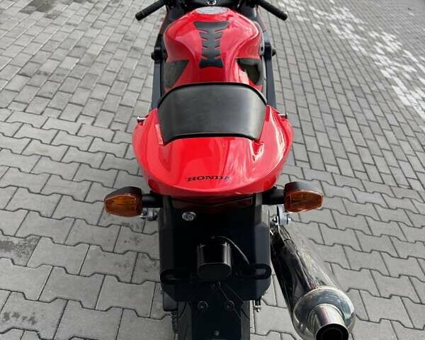 Красный Хонда CBR 600F4i, объемом двигателя 0.6 л и пробегом 17 тыс. км за 5999 $, фото 9 на Automoto.ua