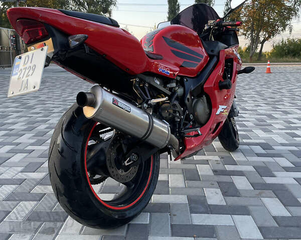 Червоний Хонда CBR 600F4i, об'ємом двигуна 0.6 л та пробігом 74 тис. км за 5200 $, фото 2 на Automoto.ua
