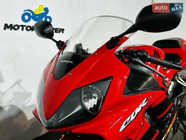 Хонда CBR 600F4i, объемом двигателя 0.6 л и пробегом 28 тыс. км за 5200 $, фото 12 на Automoto.ua