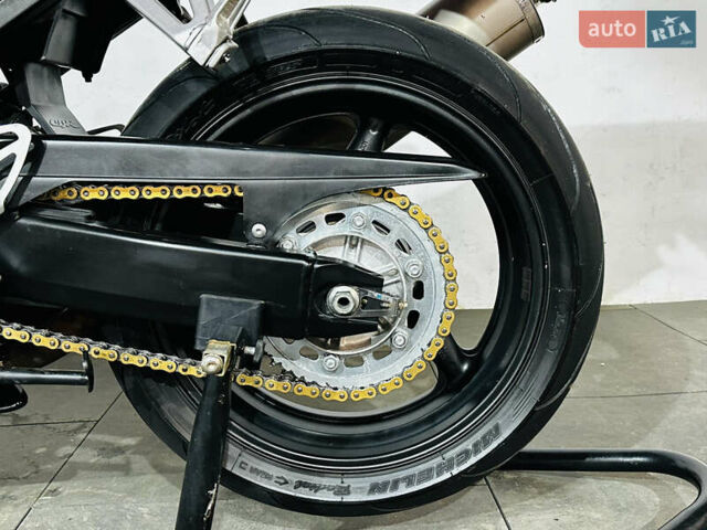Хонда CBR 600F4i, объемом двигателя 0.6 л и пробегом 28 тыс. км за 5200 $, фото 6 на Automoto.ua