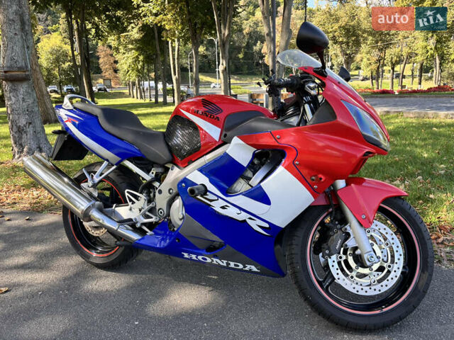Хонда CBR 600F4i, объемом двигателя 0 л и пробегом 51 тыс. км за 4500 $, фото 5 на Automoto.ua
