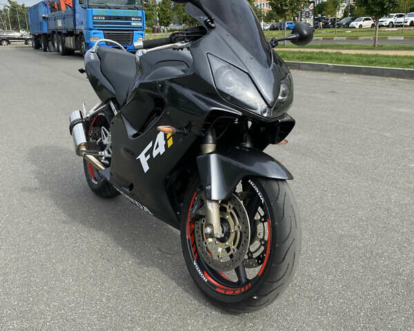 Хонда CBR 600F4i, объемом двигателя 0.6 л и пробегом 53 тыс. км за 5500 $, фото 3 на Automoto.ua