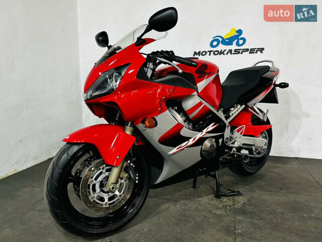Хонда CBR 600F4i, объемом двигателя 0 л и пробегом 25 тыс. км за 5500 $, фото 12 на Automoto.ua