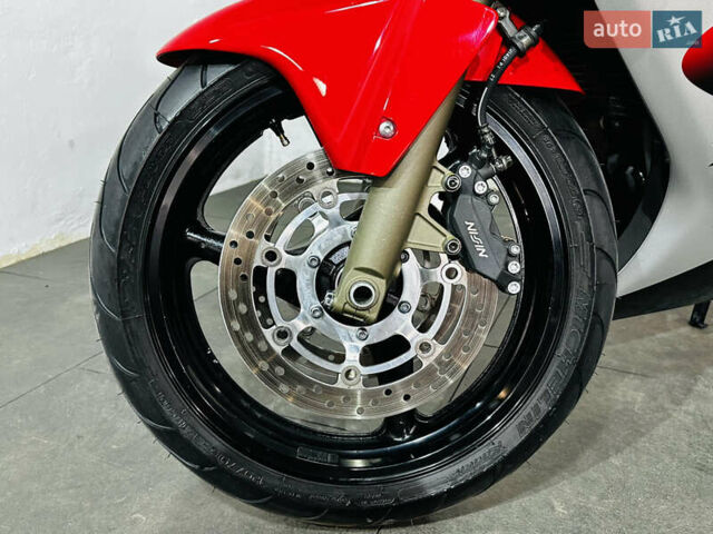 Хонда CBR 600F4i, объемом двигателя 0 л и пробегом 25 тыс. км за 5500 $, фото 14 на Automoto.ua
