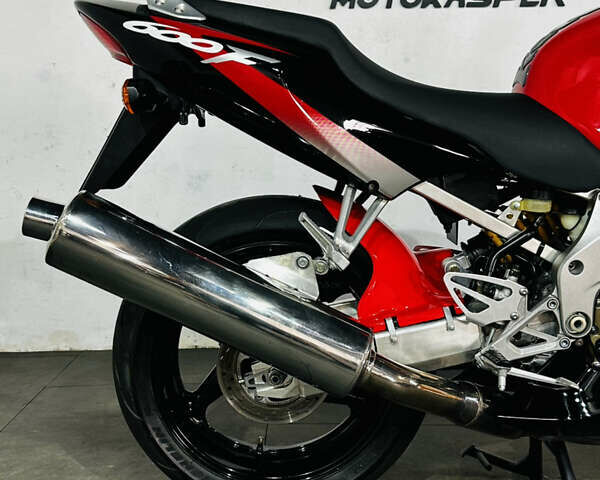 Хонда CBR 600F4i, объемом двигателя 0 л и пробегом 25 тыс. км за 5500 $, фото 22 на Automoto.ua