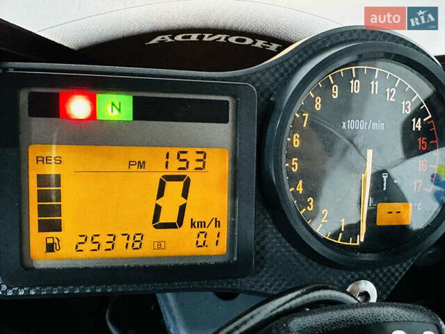 Хонда CBR 600F4i, объемом двигателя 0 л и пробегом 25 тыс. км за 5500 $, фото 8 на Automoto.ua