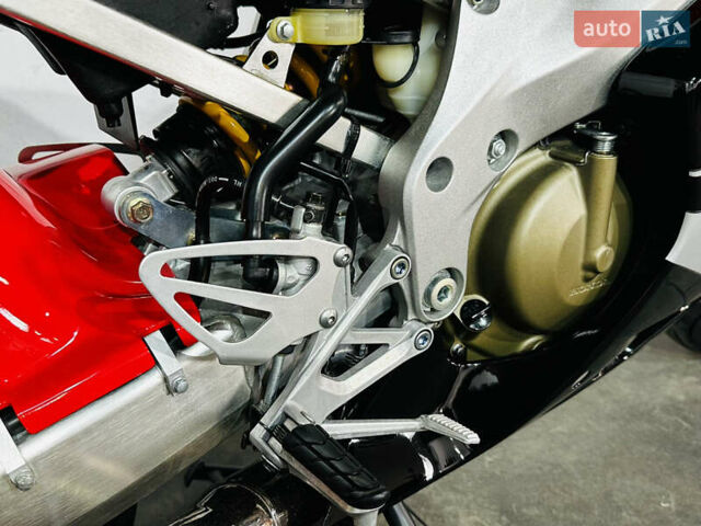 Хонда CBR 600F4i, объемом двигателя 0 л и пробегом 25 тыс. км за 5500 $, фото 26 на Automoto.ua